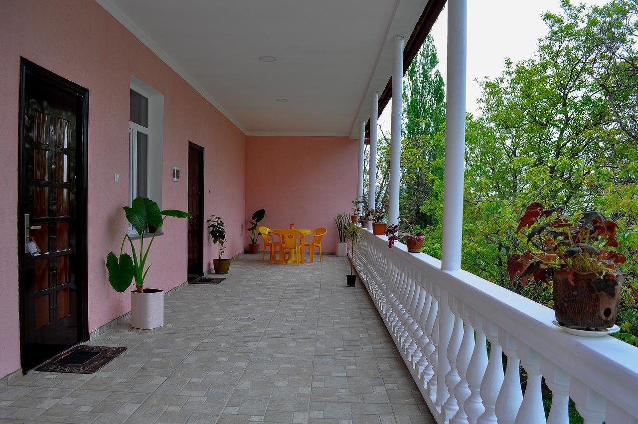 Sofia Guest House Kutaissi Exterior foto